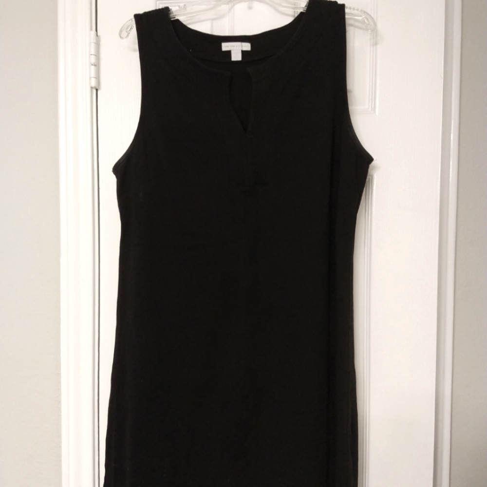 Black pencil dress